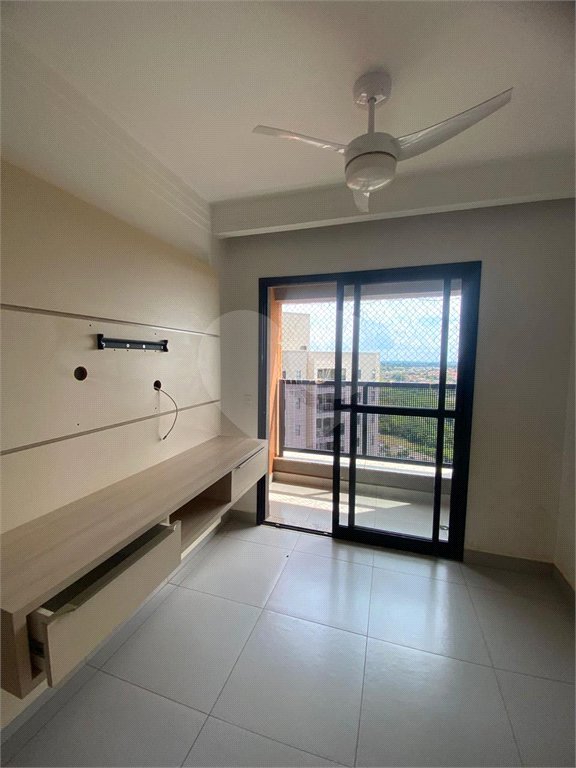 Apartamento à venda com 3 quartos, sendo 1 suíte,  em Vila Santana, Araraquara, SP