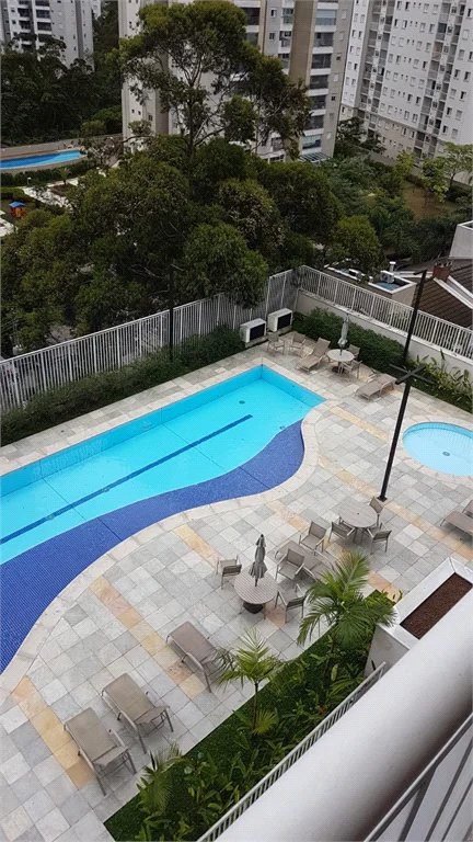 Apartamento à venda com 2 suítes em Vila Andrade, São Paulo, SP