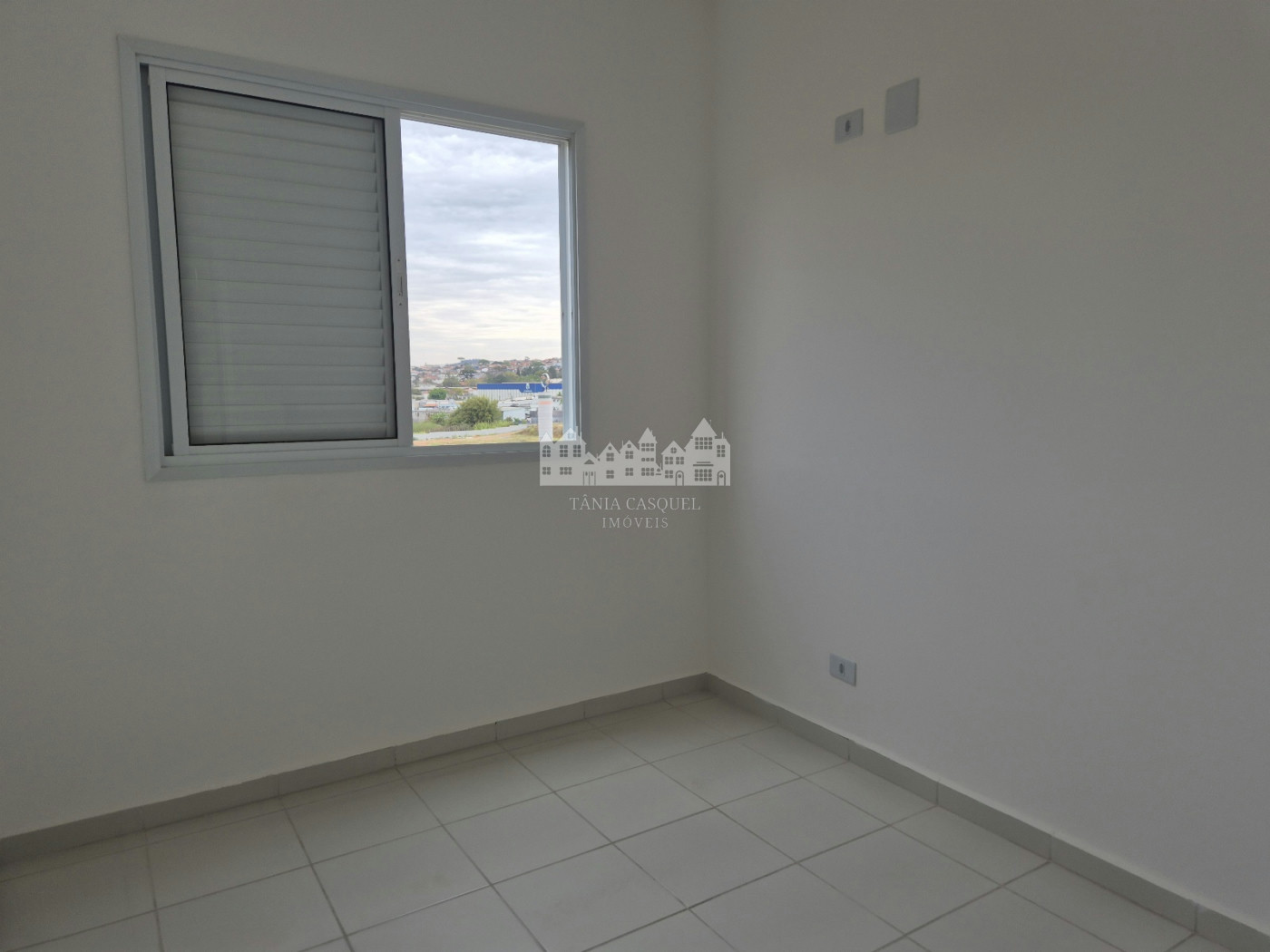 Apartamento para alugar com 3 quartos, sendo 1 suíte, em Jardim das Palmeiras, Atibaia, SP