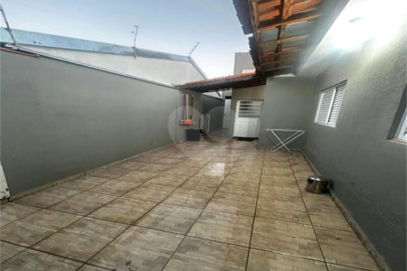 Casa à venda com 2 quartos, sendo 1 suíte, em Jardim Wanel Ville V, Sorocaba, SP