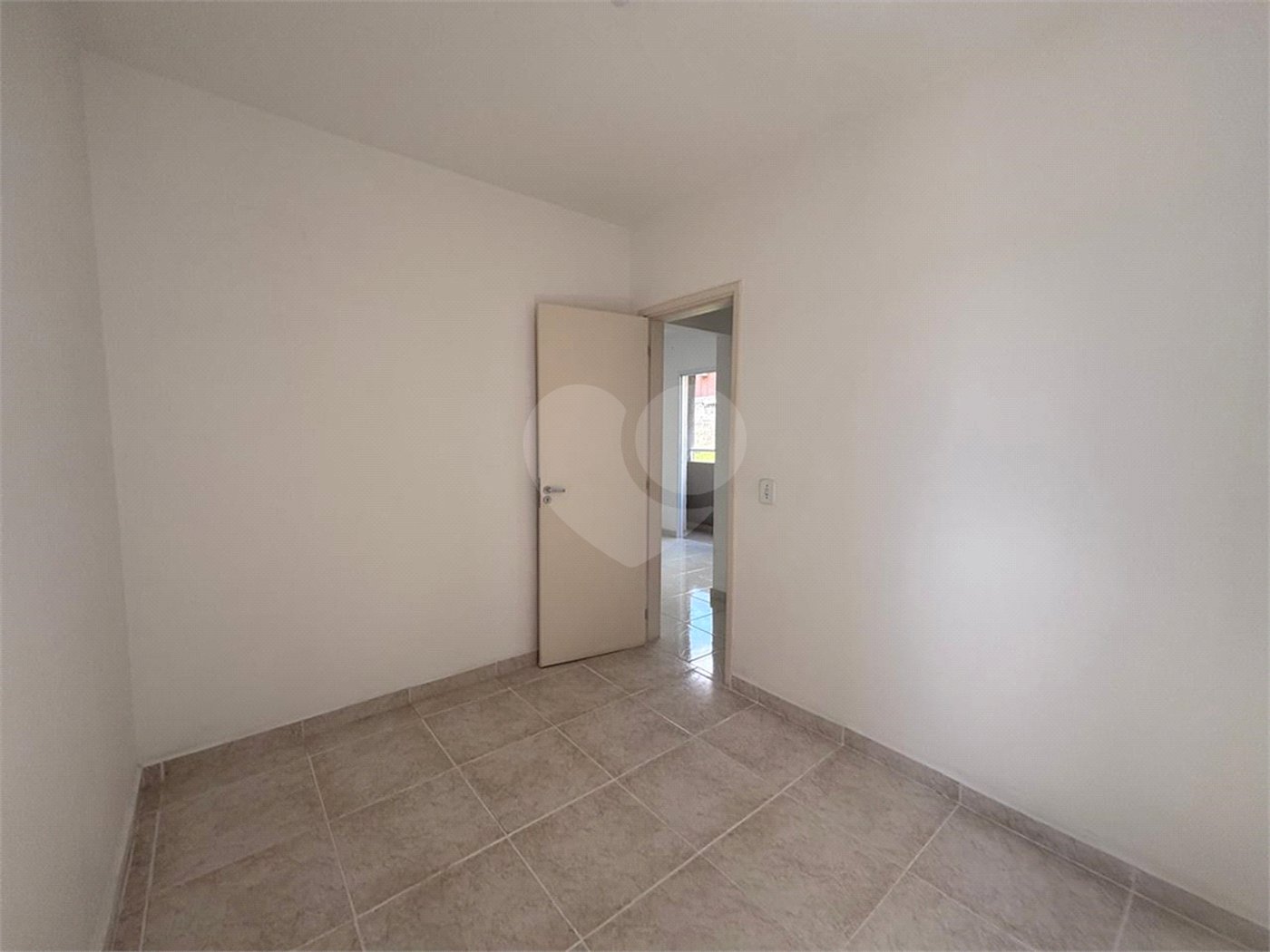 Apartamento à venda com 2 quartos em Vila Haro, Sorocaba, SP