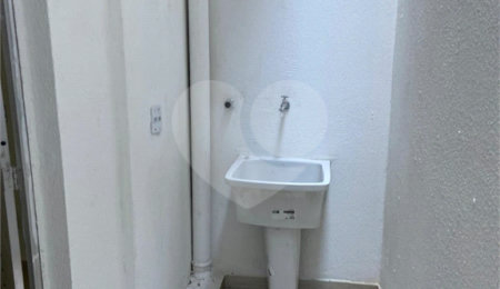 Kitnet para alugar com 1 quarto em Jardim Trussardi, São Paulo, SP