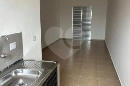 Kitnet para alugar com 1 quarto em Jardim Trussardi, São Paulo, SP