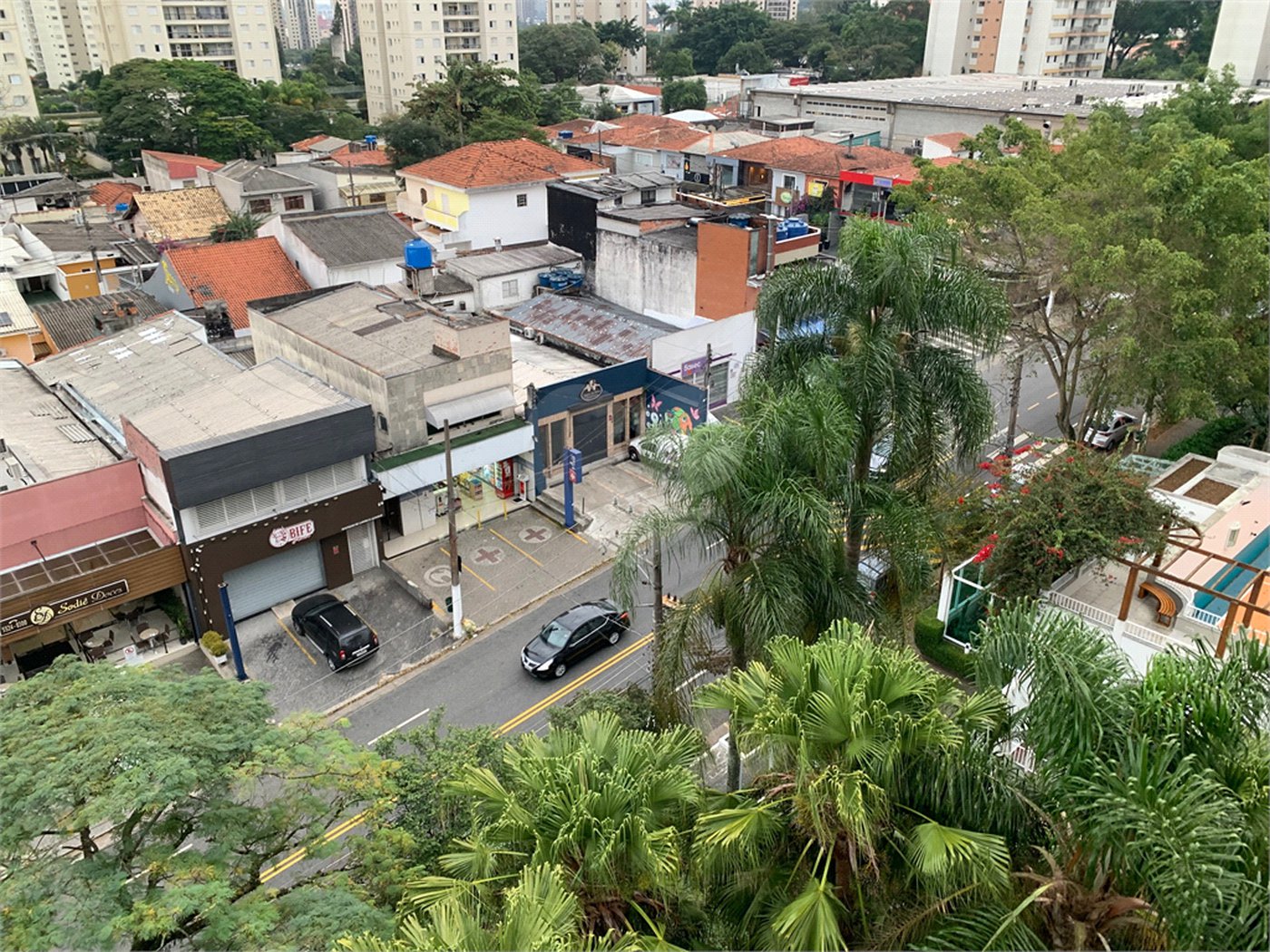 Apartamento à venda com 3 quartos, sendo 1 suíte,  em Jardim Marajoara, São Paulo, SP