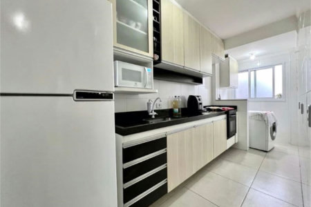 Apartamento Residencial à venda, Vila Guilhermina, Praia Grande - AP1374.