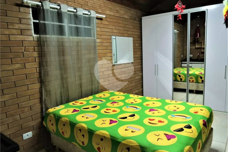 Casa à venda com 6 quartos, sendo 5 suítes,  no condomínio Cinco Lagos, Mairiporã - SP