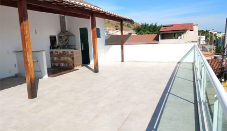 Casa à venda com 4 quartos, sendo 1 suíte,  em Campo Grande, Rio de Janeiro, RJ