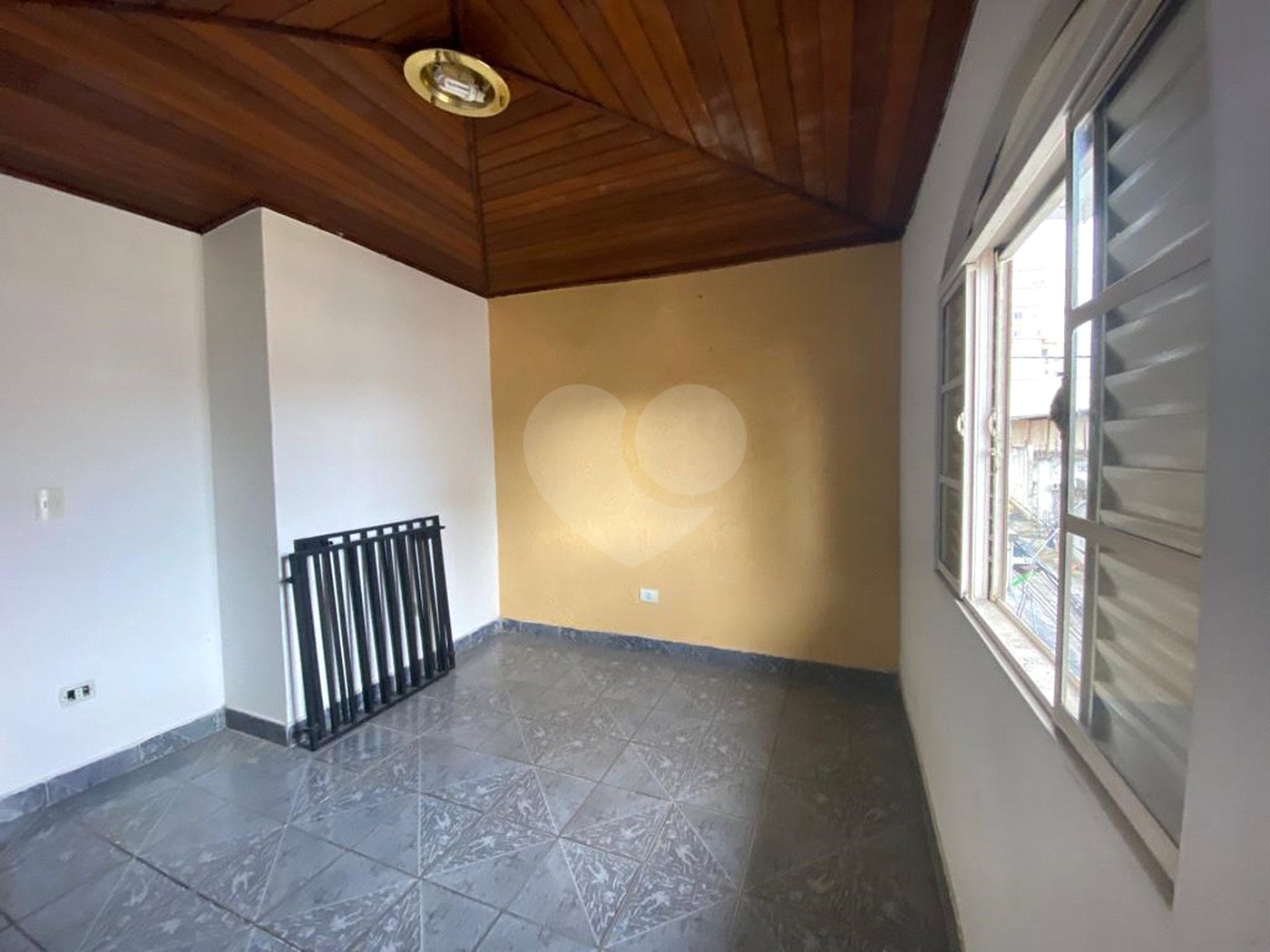Sobrado à venda com 3 quartos, sendo 1 suíte, em Vila Guilherme, São Paulo, SP