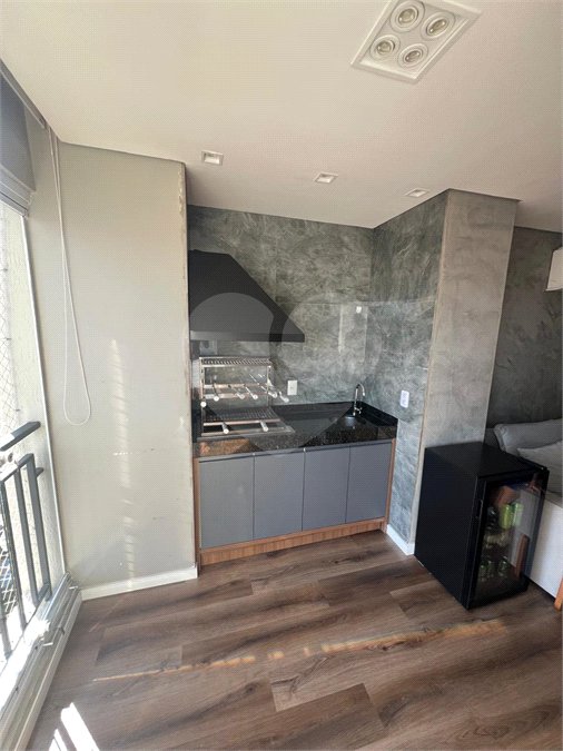 Apartamento à venda com 3 quartos, sendo 1 suíte,  em Jardim Flor da Montanha, Guarulhos, SP