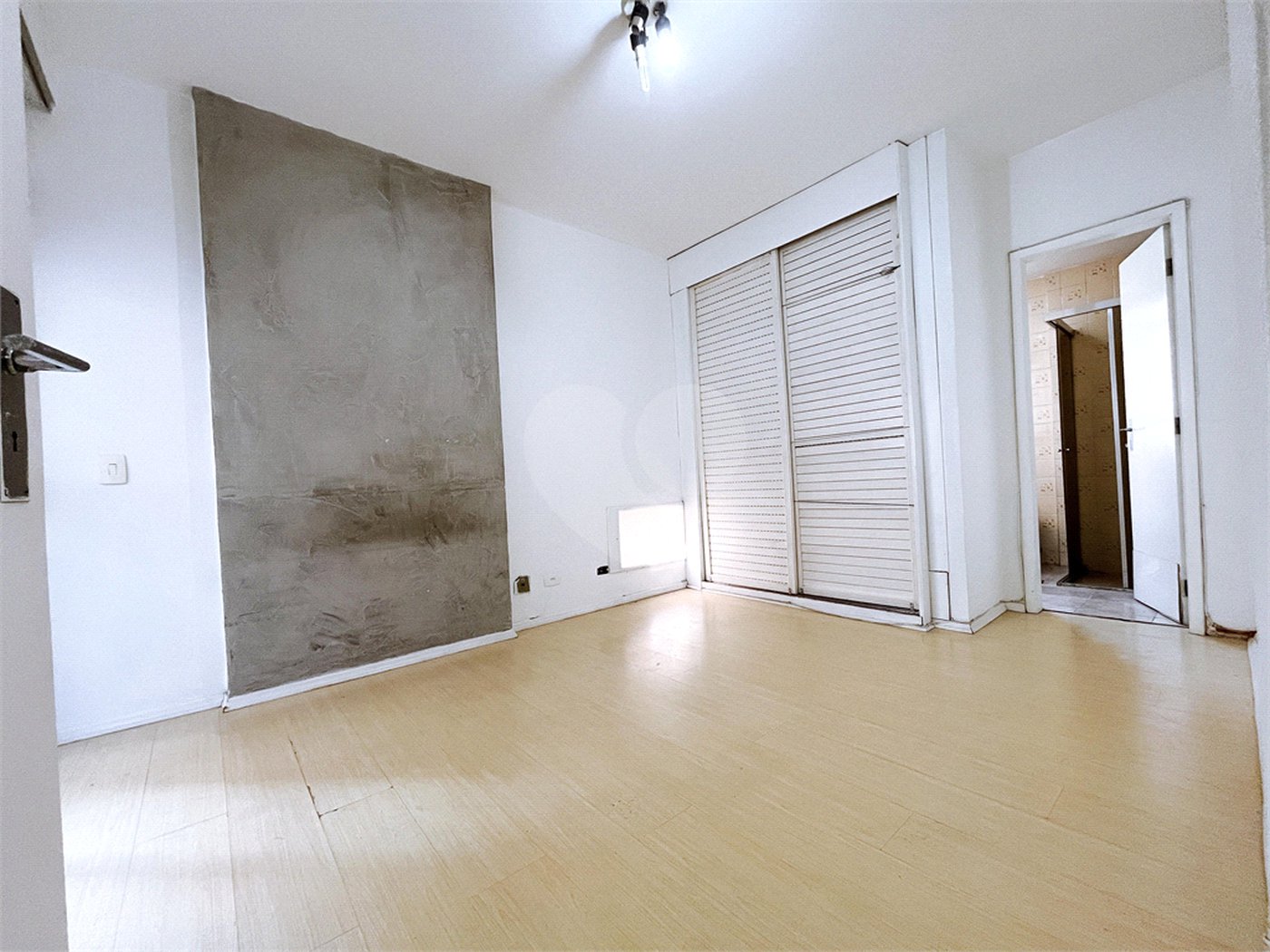 Apartamento à venda com 2 quartos, sendo 1 suíte,  em Consolação, São Paulo, SP