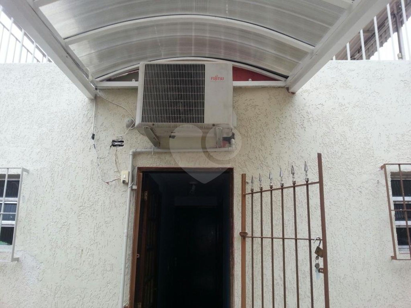 Sobrado à venda com 3 quartos, sendo 1 suíte, em Vila Nova Cachoeirinha, São Paulo, SP