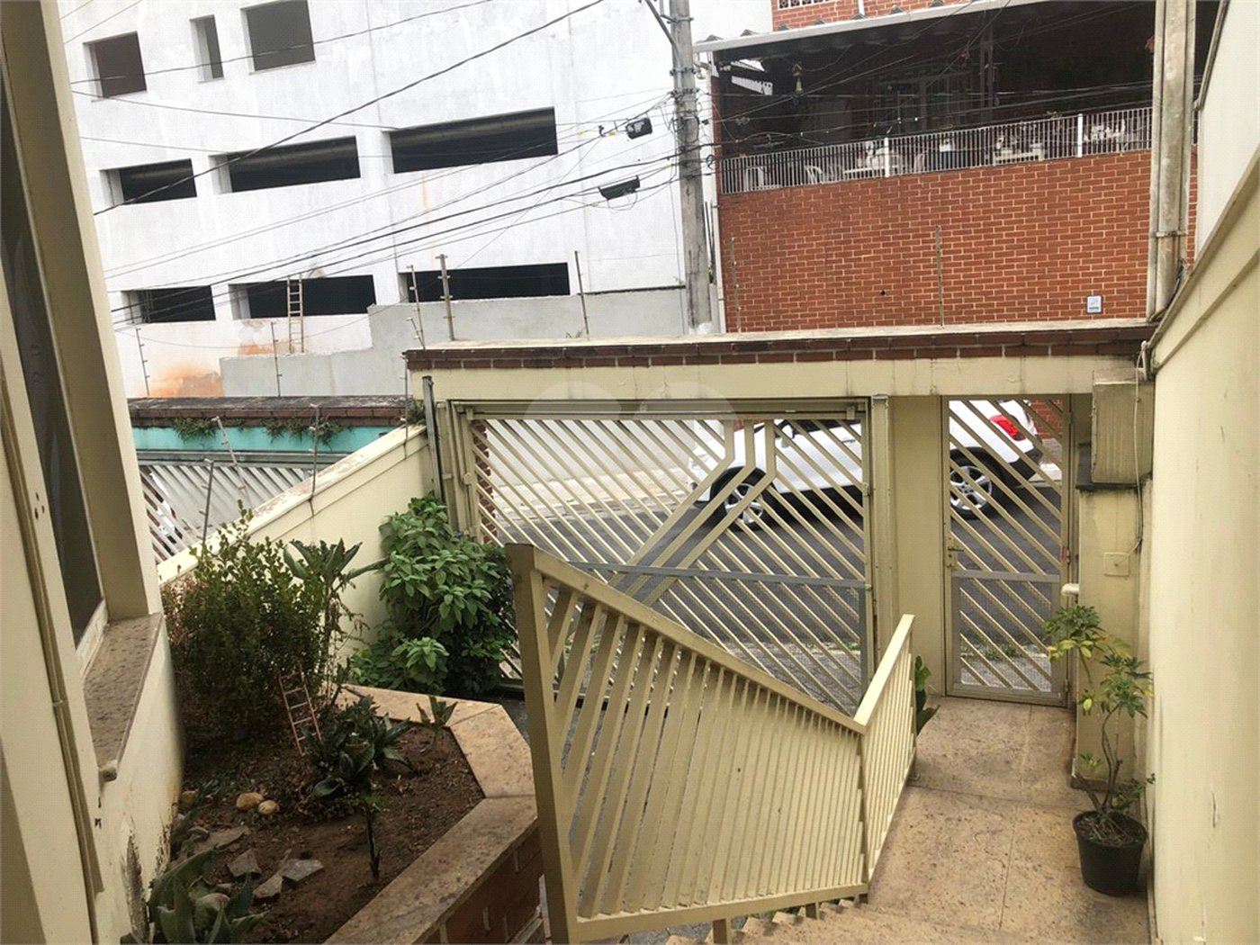 Sobrado à venda com 4 quartos, sendo 1 suíte, em Santana, São Paulo, SP