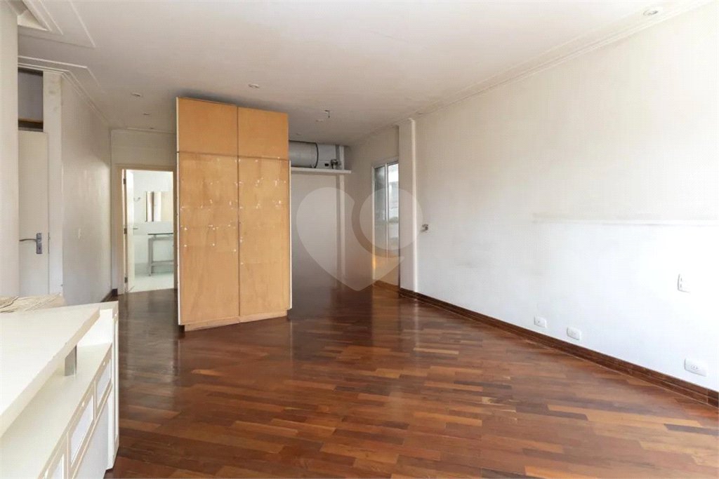 Apartamento à venda com 4 quartos, sendo 1 suíte, em Liberdade, São Paulo, SP
