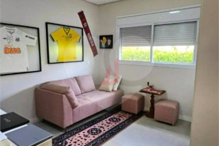 Casa à venda com 3 quartos, sendo 1 suíte, no condomínio Jardim Vale do Lago, Sorocaba - SP