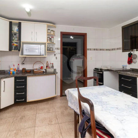 Casa à venda com 4 suítes em Vila Ipojuca, São Paulo, SP