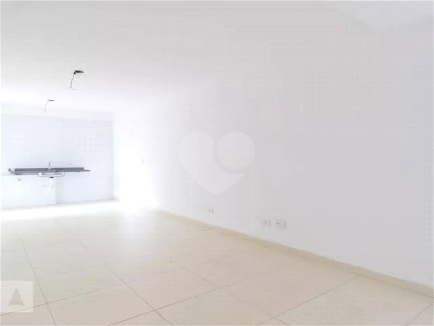 Apartamento à venda com 2 quartos, sendo 1 suíte, em Vila Nivi, São Paulo, SP