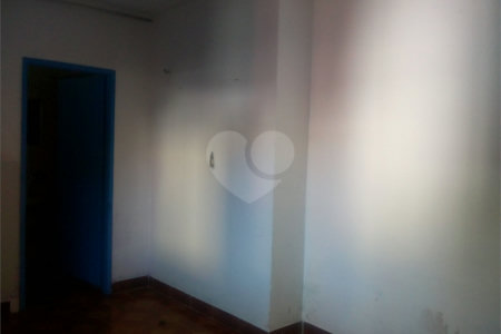Casa à venda com 3 quartos, sendo 1 suíte,  em Vila Natal, Mogi das Cruzes, SP