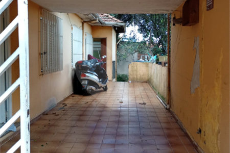 Casa Térrea à venda com 3 quartos em Vila Pereira Barreto, São Paulo, SP