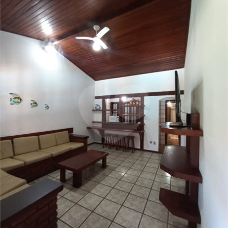 Casa em condomínio à venda com 2 quartos, sendo 1 suíte,  em Geribá, Armação dos Búzios, RJ