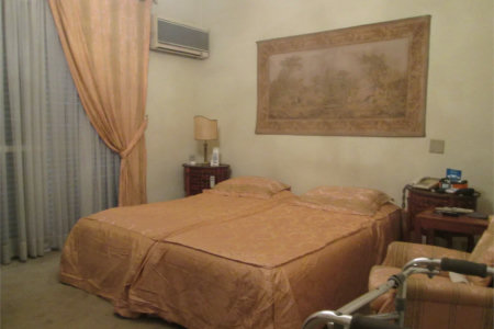 Casa à venda com 4 quartos, sendo 2 suítes,  em Jardim Guedala, São Paulo, SP