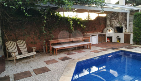 Casa à venda com 3 suítes em Interlagos, São Paulo, SP