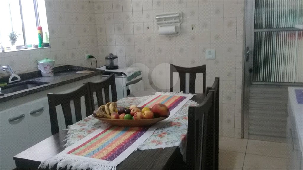 Sobrado à venda com 2 quartos em Tremembé, São Paulo, SP