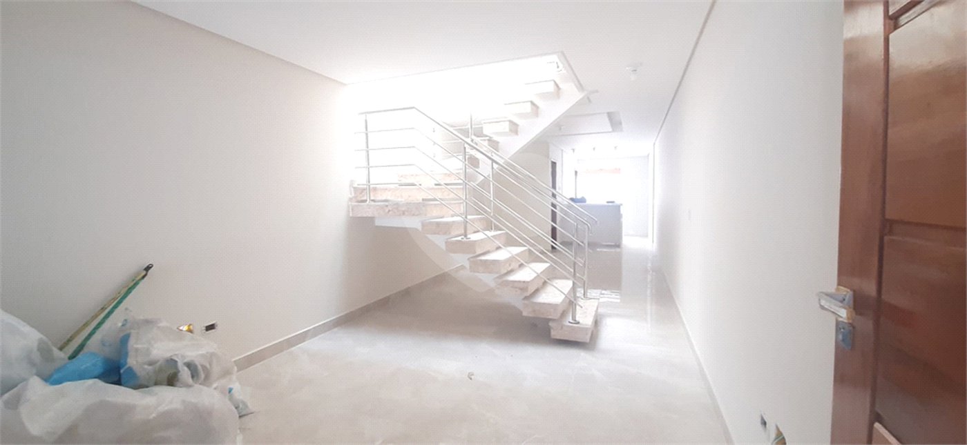 Sobrado à venda com 3 quartos, sendo 1 suíte, em Tremembé, São Paulo, SP