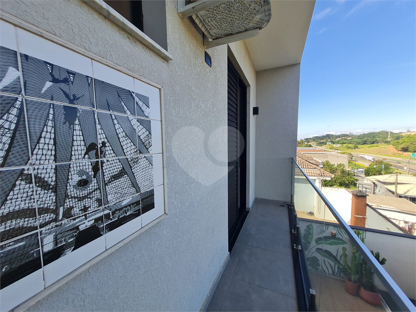 Casa à venda com 3 quartos, sendo 2 suítes, no condomínio Horizontes de Sorocaba, Sorocaba - SP