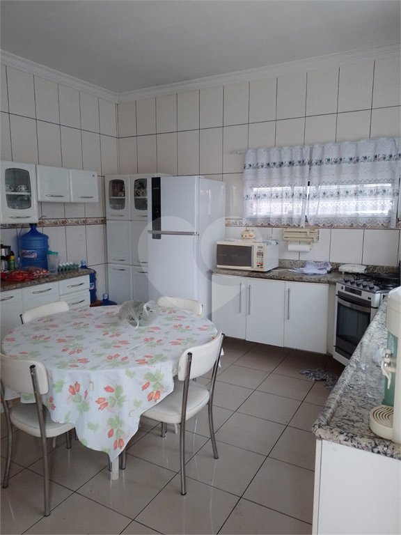 Casa Térrea à venda com 3 quartos, sendo 2 suítes, em Vila Maria Helena, Indaiatuba, SP