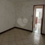 Casa Térrea à venda com 4 quartos, sendo 1 suíte, em Vila Antonieta, São Paulo, SP