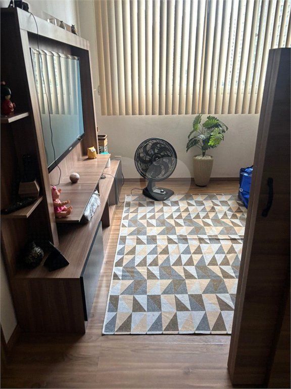 Apartamento à venda com 2 quartos, sendo 1 suíte,  em Vila Gomes Cardim, São Paulo, SP