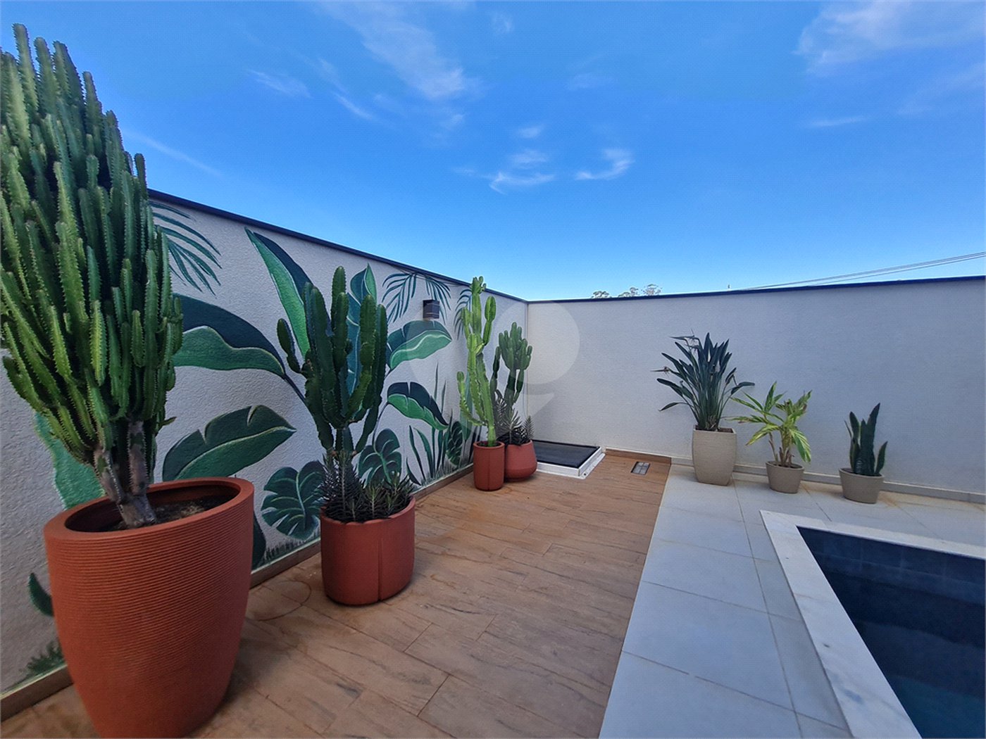 Casa à venda com 3 quartos, sendo 2 suítes, no condomínio Horizontes de Sorocaba, Sorocaba - SP