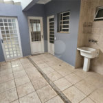 Casa para alugar com 4 quartos, sendo 2 suítes, no condomínio Portal de Itaici, Indaiatuba - SP