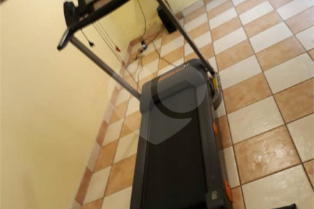 Sobrado à venda com 4 quartos, sendo 1 suíte,  em Rio Pequeno, São Paulo, SP