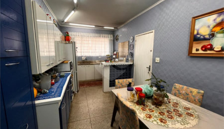 Sobrado à venda com 3 quartos, sendo 1 suíte,  em Vila Paulicéia, São Paulo, SP