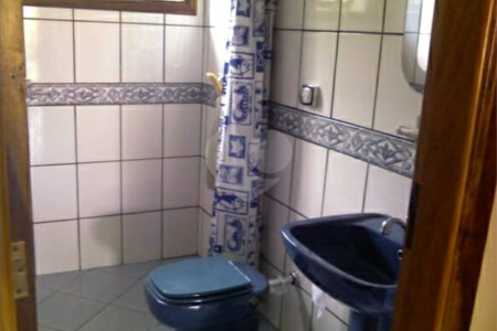 Casa à venda com 2 quartos, sendo 1 suíte, no condomínio Novo Horizonte, Piracaia - SP