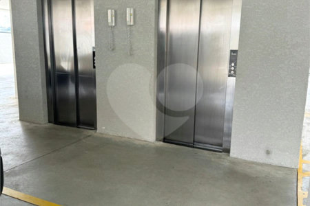 Apartamento à venda com 2 suítes em Atibaia Jardim, Atibaia, SP