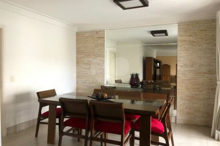 Apartamento à venda com 4 quartos, sendo 2 suítes, em Cambuci, São Paulo, SP