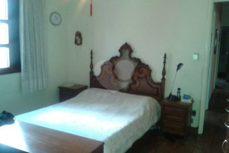 Casa à venda com 3 quartos, sendo 1 suíte, em Santana, São Paulo, SP