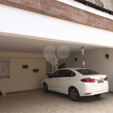 Casa à venda com 4 quartos, sendo 2 suítes,  em Jardim Armênia, Mogi das Cruzes, SP