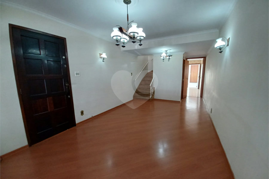 Sobrado à venda com 2 quartos em Tucuruvi, São Paulo, SP