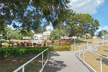Casa à venda com 4 quartos, sendo 3 suítes, no condomínio Campos do Conde Sorocaba, Sorocaba - SP