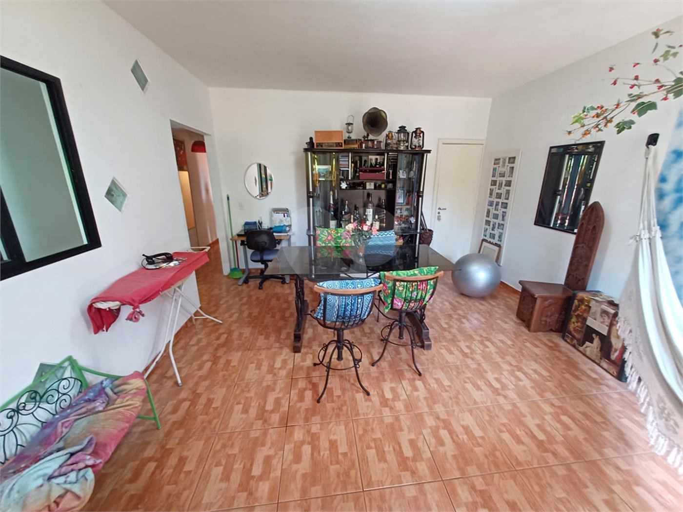 Sobrado à venda com 4 quartos, sendo 1 suíte, em Perdizes, São Paulo, SP
