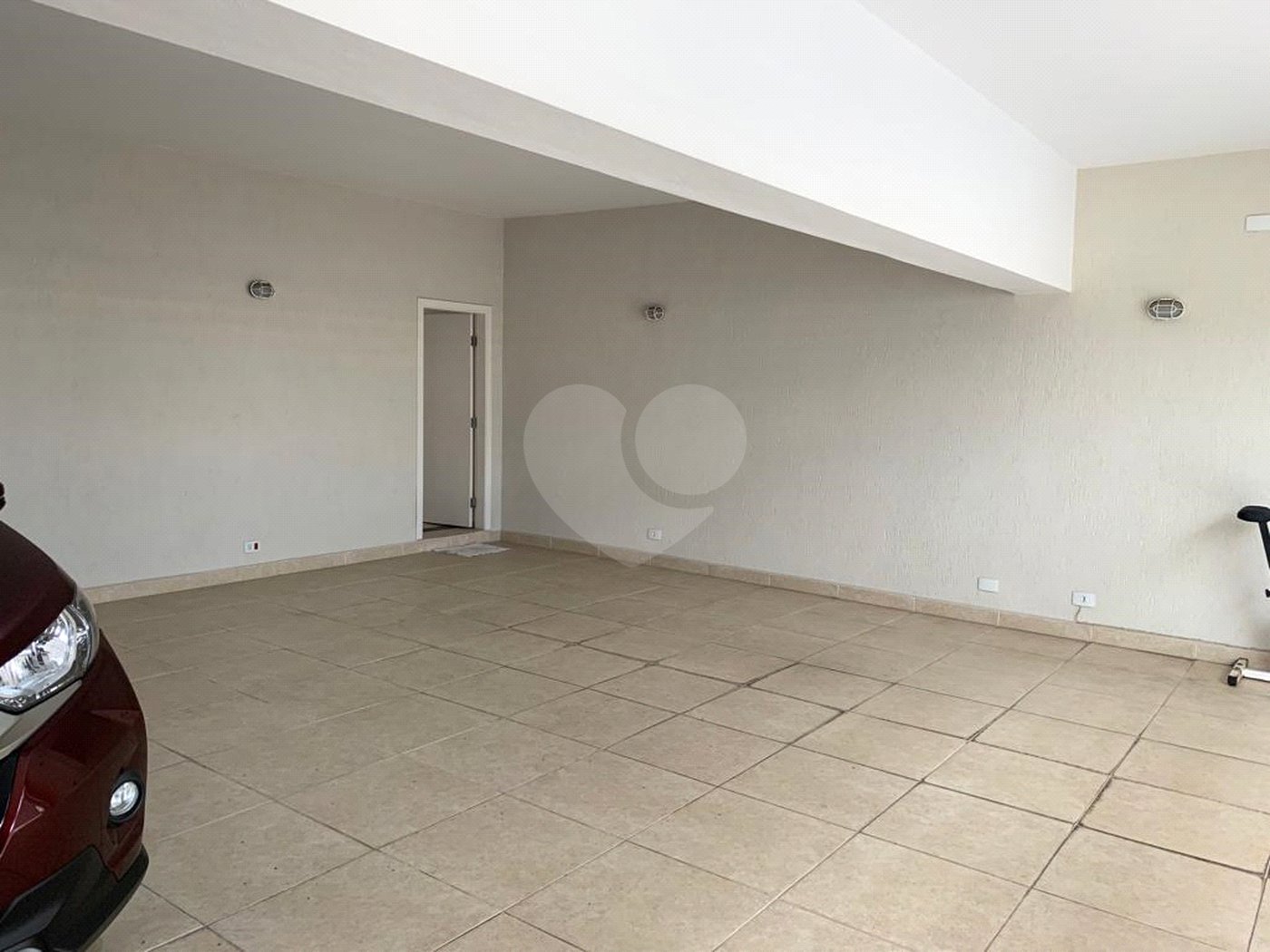 Sobrado à venda com 3 quartos, sendo 2 suítes,  em Tremembé, São Paulo, SP