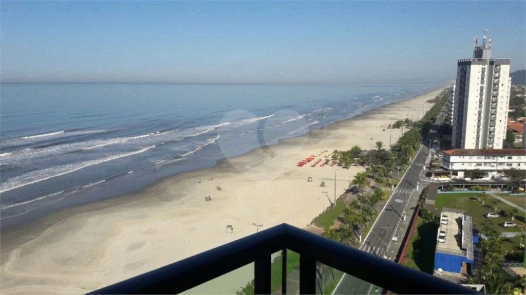 LOCAÇÃO. LINDA VISTA DE FRENTE PARA O MAR!