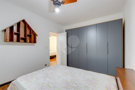 Casa de Vila à venda com 3 quartos, sendo 1 suíte, em Granja Julieta, São Paulo, SP