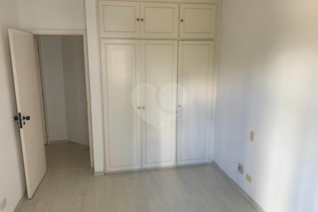 Apartamento para alugar com 3 quartos, sendo 1 suíte, em Cidade Monções, São Paulo, SP