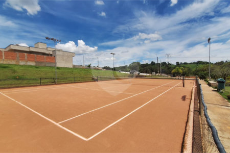 Casa à venda com 4 quartos, sendo 3 suítes,  no condomínio Fazenda Alta Vista, Salto de Pirapora - SP