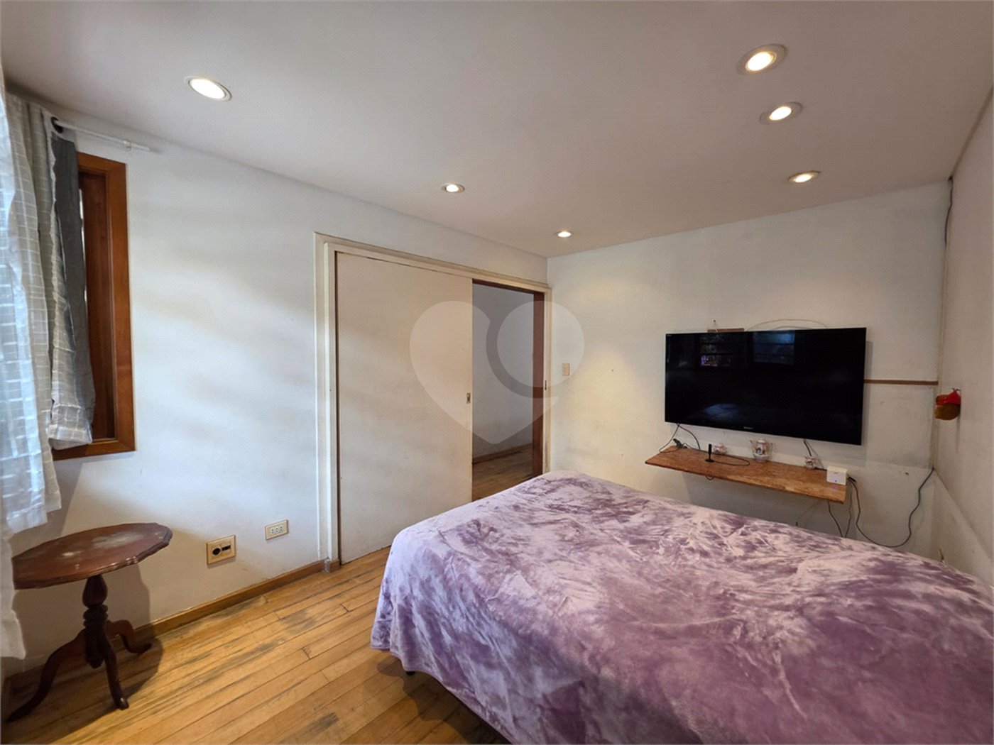 Casa de Vila à venda com 4 quartos, sendo 1 suíte, em Vila Mariana, São Paulo, SP