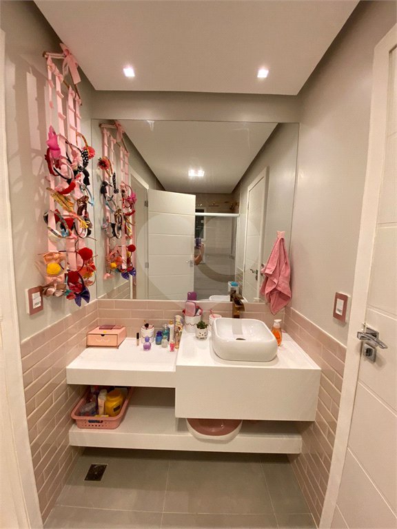 Casa à venda com 3 suítes no condomínio Ilha de Guaratiba Green, Rio de Janeiro - RJ